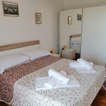 Apartmani Gareljic Podgora Extérieur photo